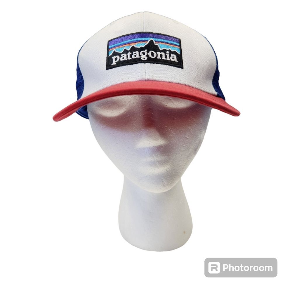 Patagonia P6 Retro Baseball Style Mesh Back Snapback Trucker Hat